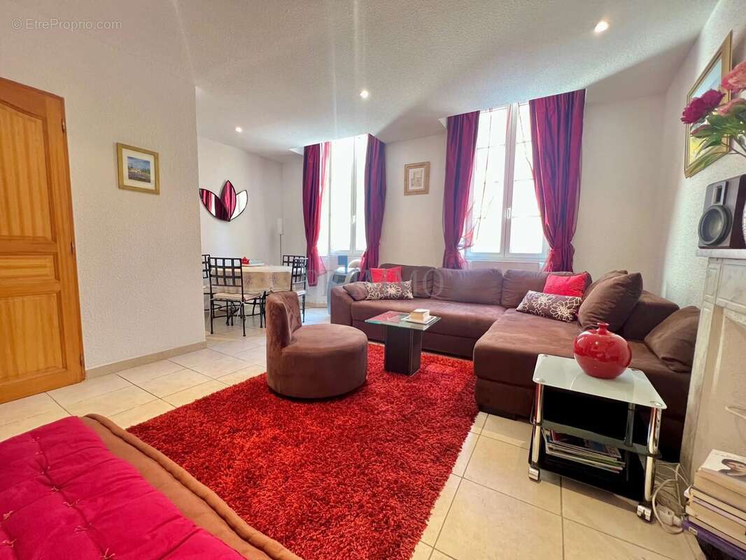 Appartement à FREJUS