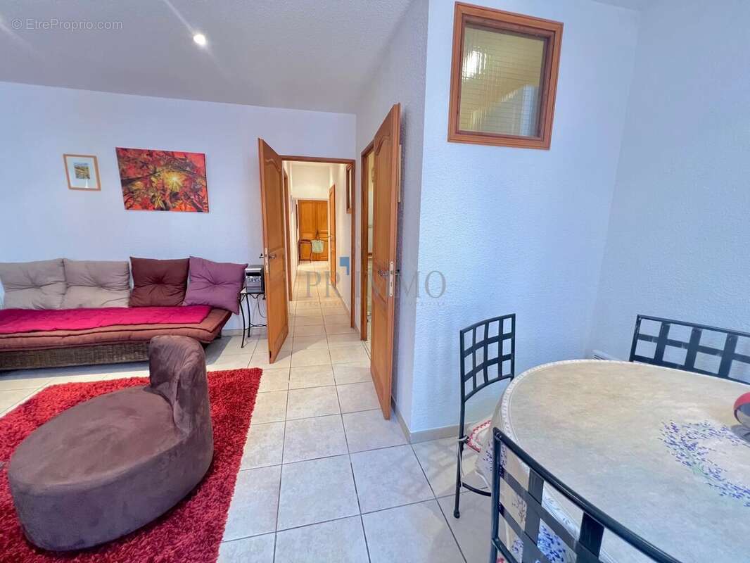 Appartement à FREJUS