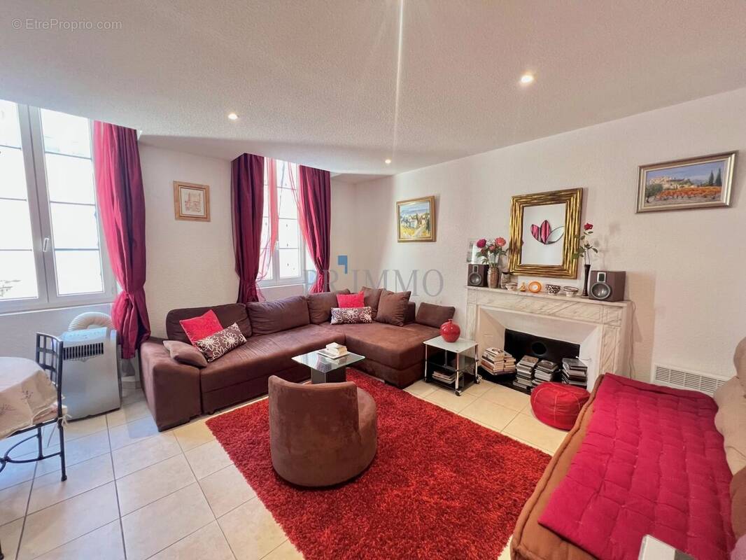 Appartement à FREJUS