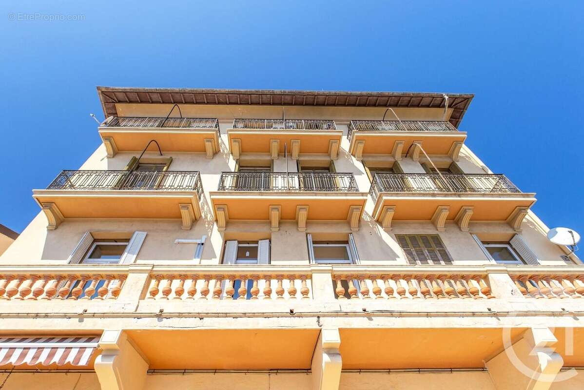 Autre à ROQUEBRUNE-CAP-MARTIN