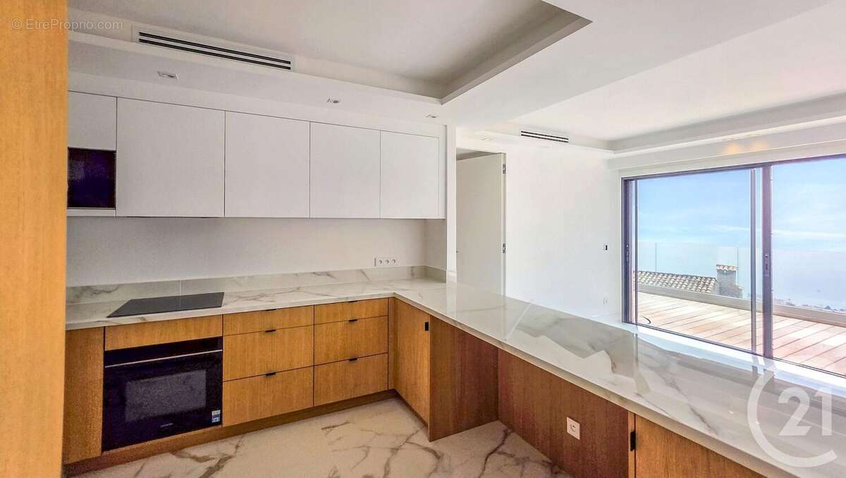 Maison à ROQUEBRUNE-CAP-MARTIN