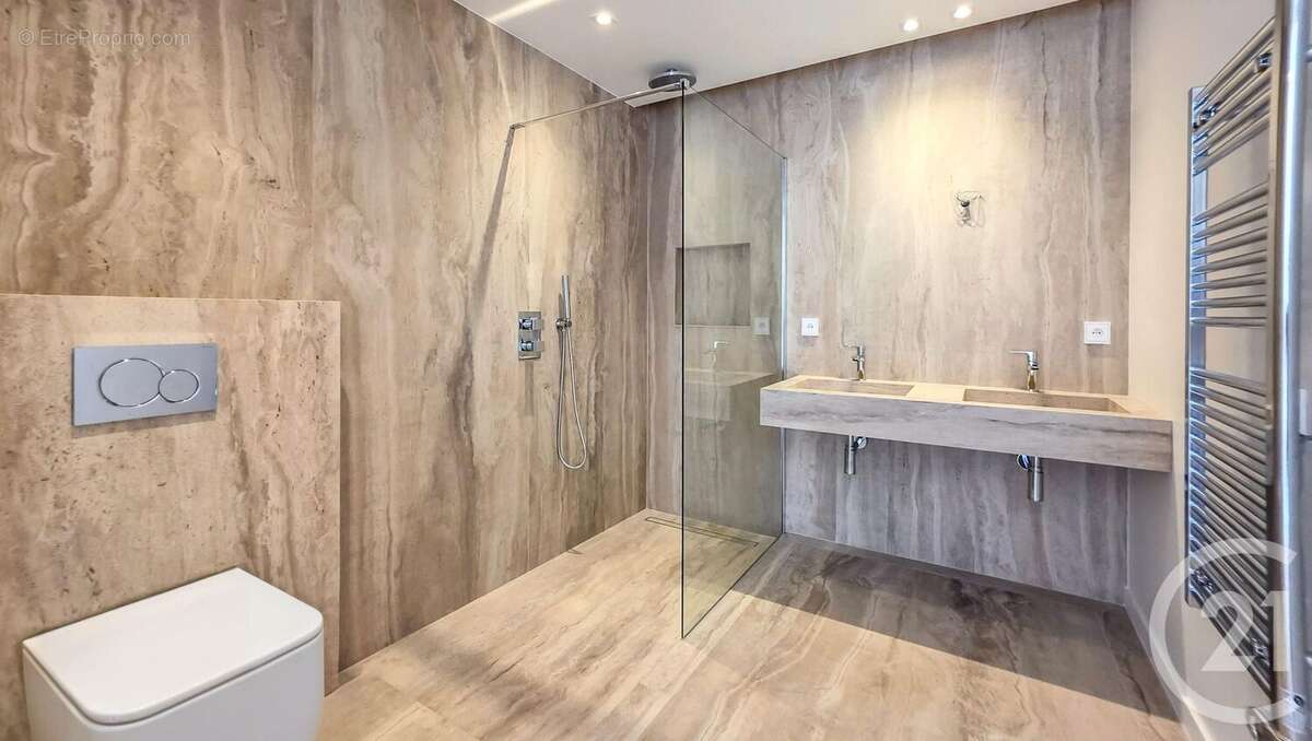 Maison à ROQUEBRUNE-CAP-MARTIN