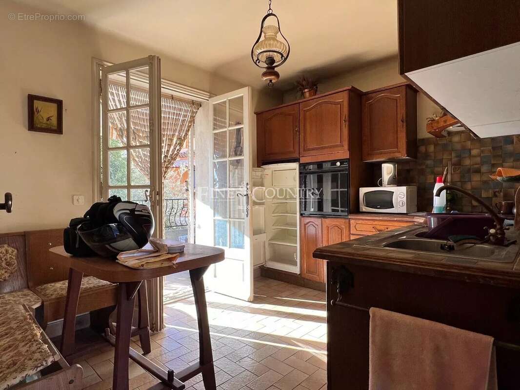 Maison à MOUANS-SARTOUX