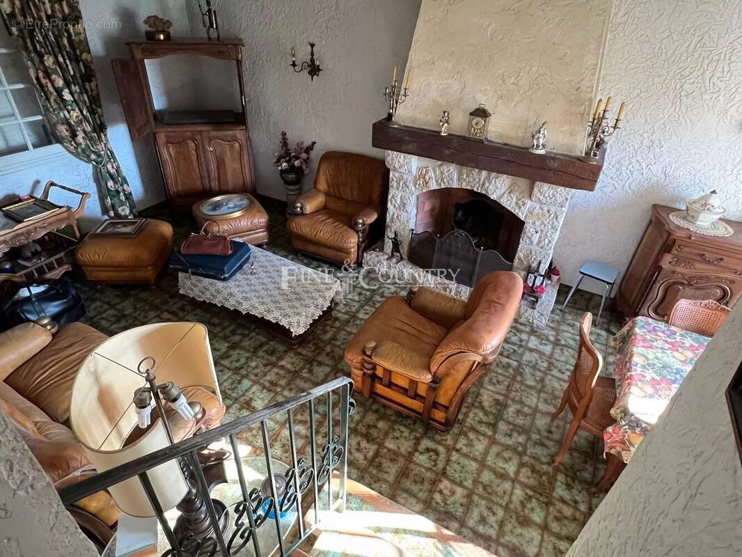 Maison à MOUANS-SARTOUX