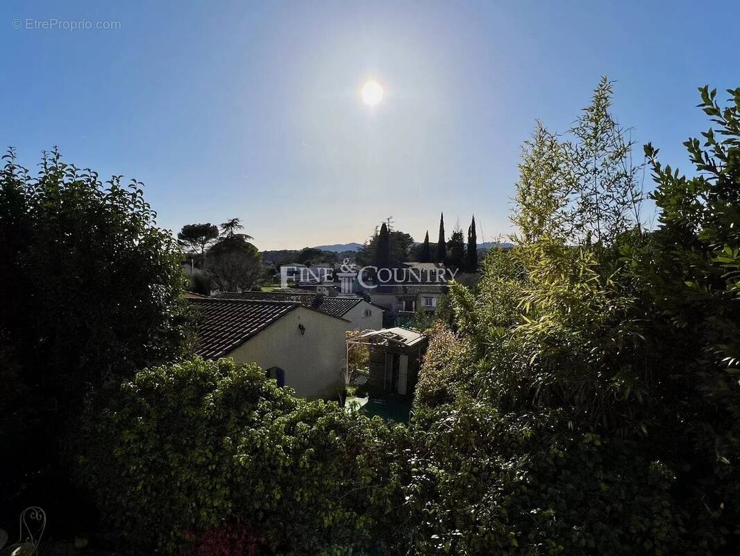 Maison à MOUANS-SARTOUX