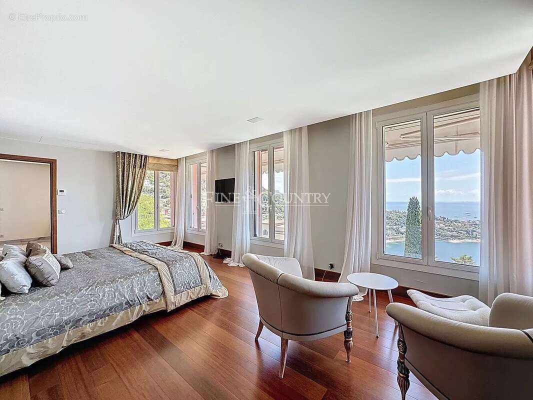 Maison à VILLEFRANCHE-SUR-MER