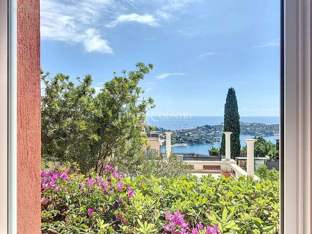 Maison à VILLEFRANCHE-SUR-MER