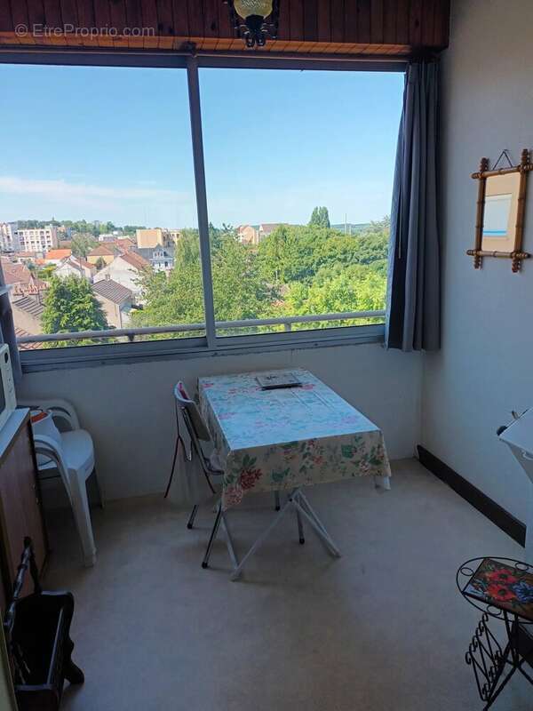 Appartement à MONTCEAU-LES-MINES