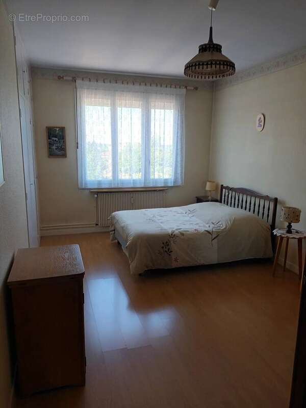 Appartement à MONTCEAU-LES-MINES