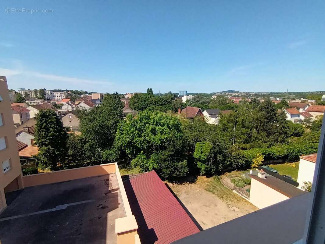 Appartement à MONTCEAU-LES-MINES