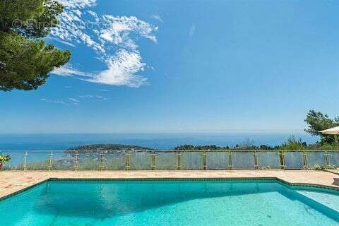 Maison à ROQUEBRUNE-CAP-MARTIN