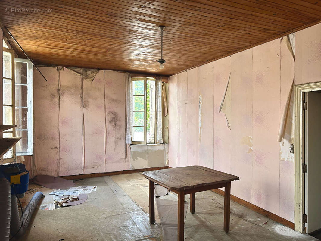 Maison à BUZET-SUR-BAISE