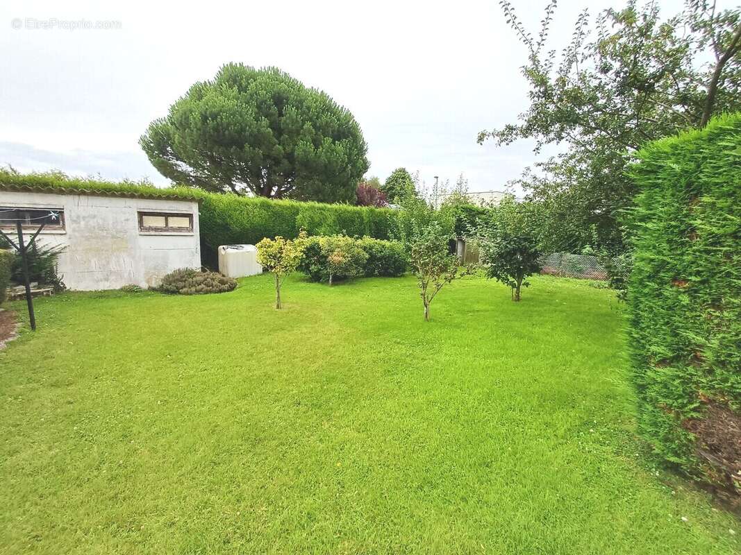 Maison à BRACQUEMONT