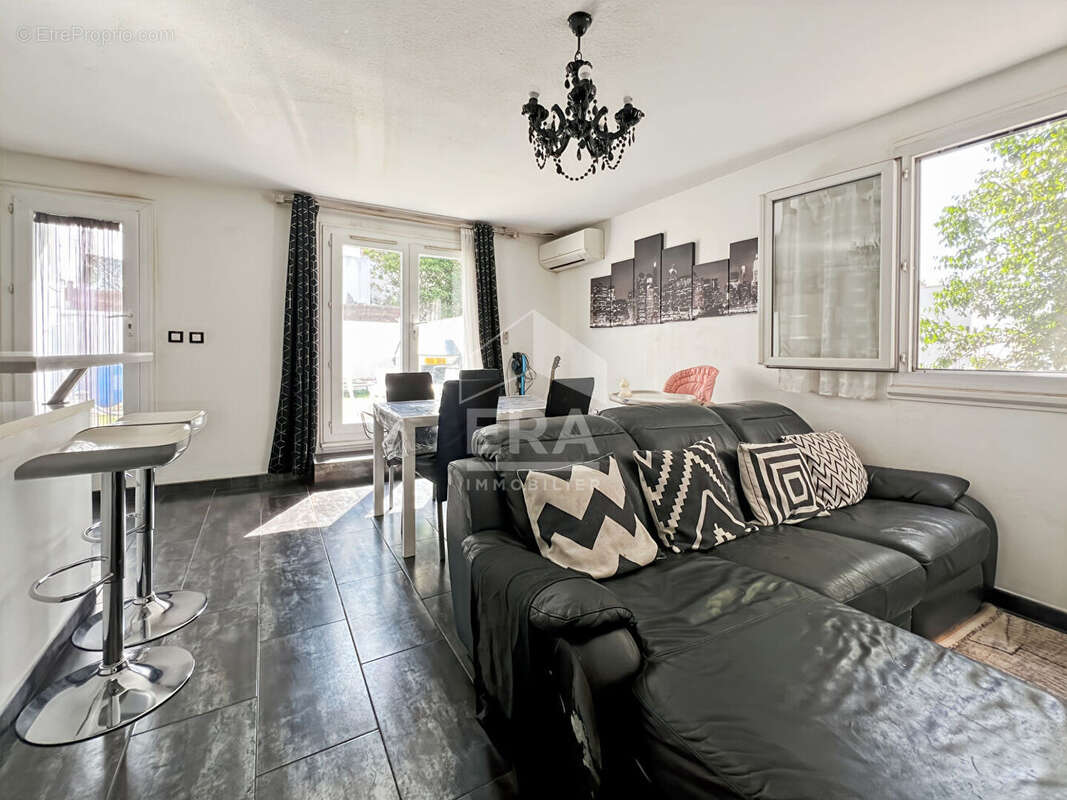 Appartement à VITROLLES