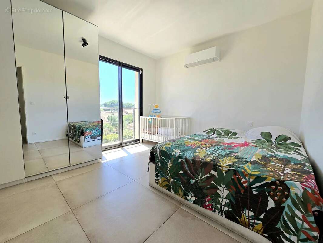 Maison à BORMES-LES-MIMOSAS