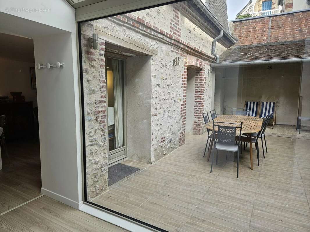 Appartement à VILLERVILLE