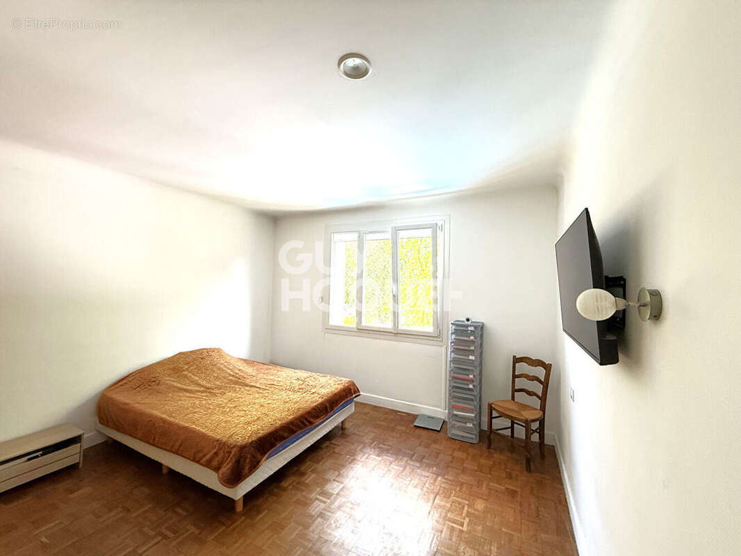 Maison à SAINT-DOULCHARD