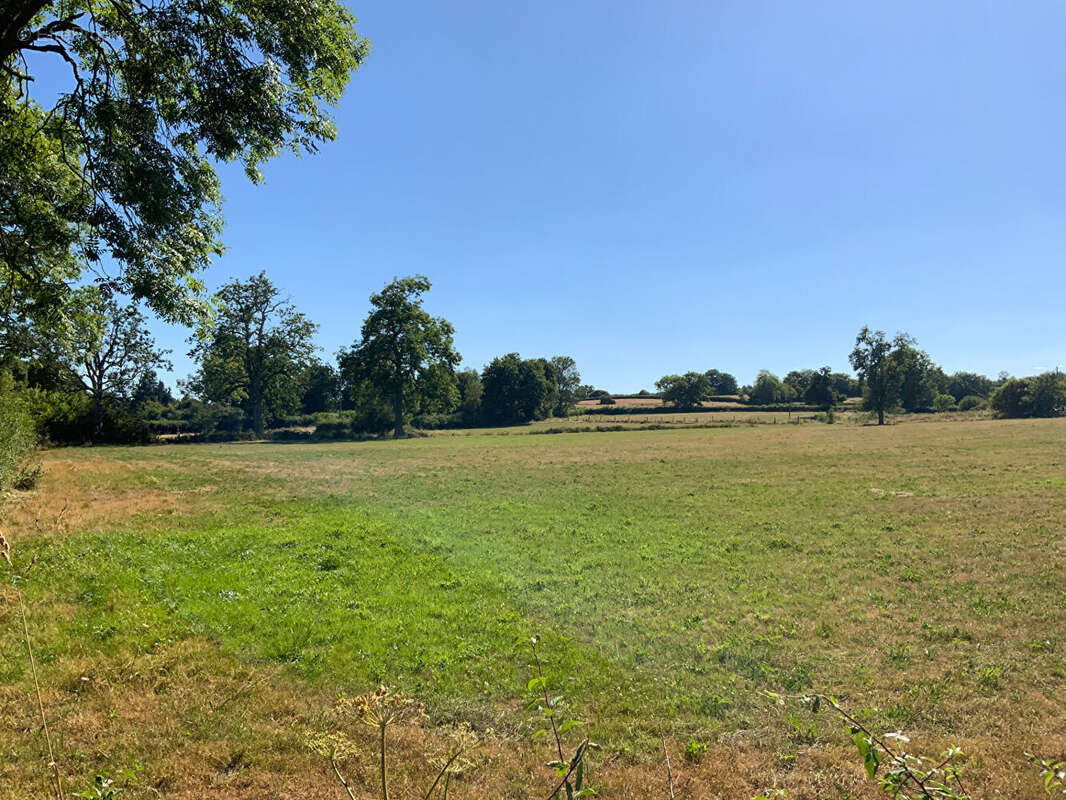 Maison à SAINT-EMILAND