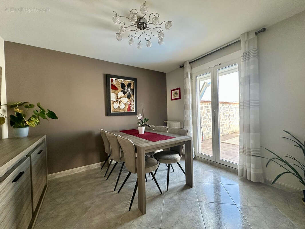 Maison à CANET-EN-ROUSSILLON