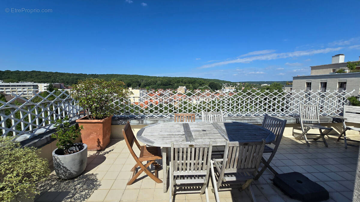 Appartement à VERSAILLES