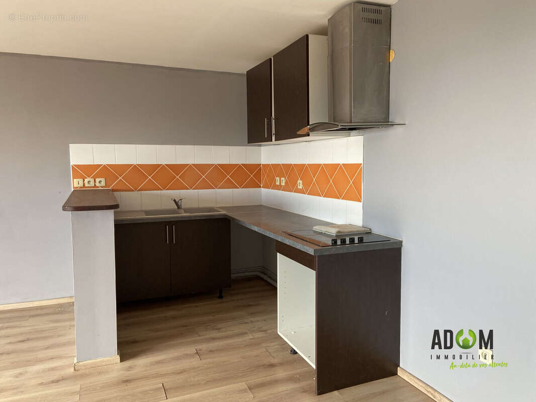 cuisine - Appartement à SAINT-DENIS