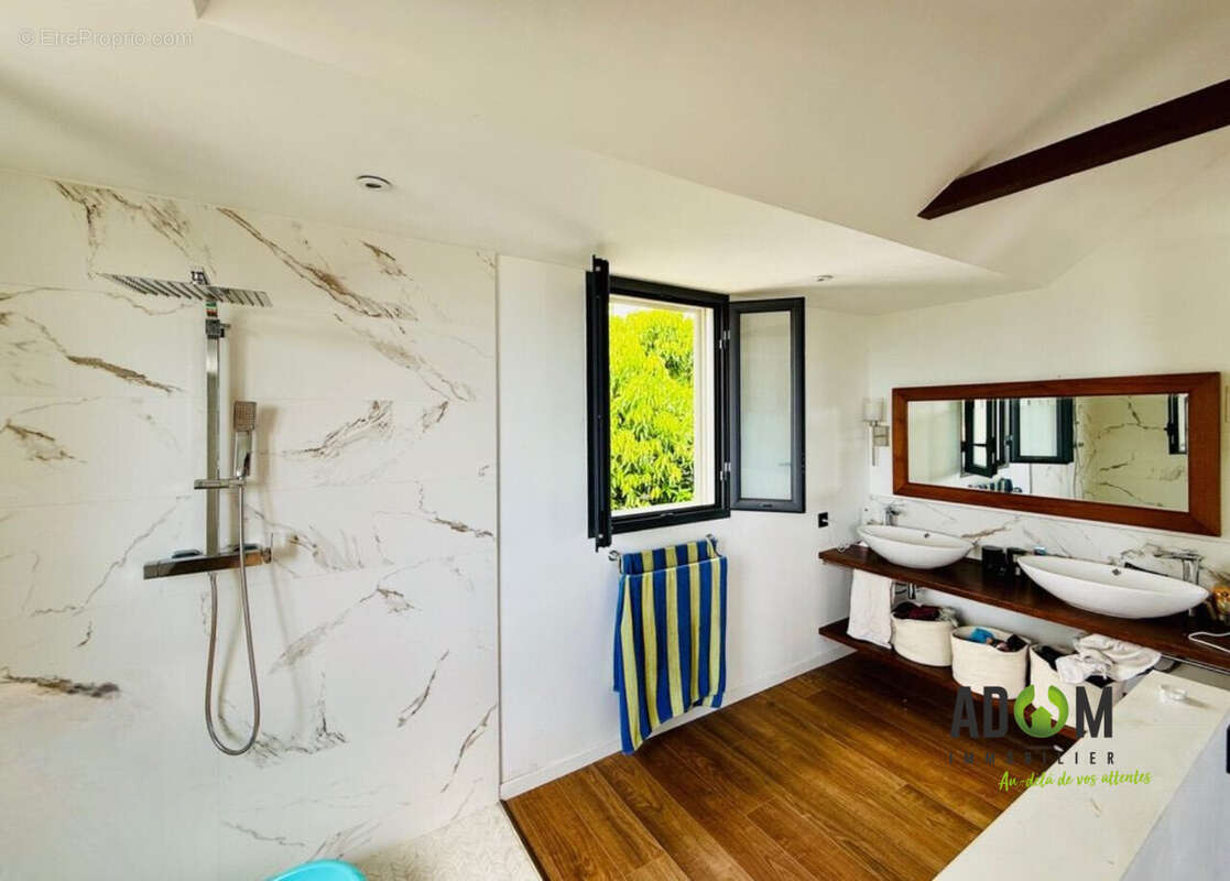 SUITE PARENNTALE - Maison à SAINT-PIERRE