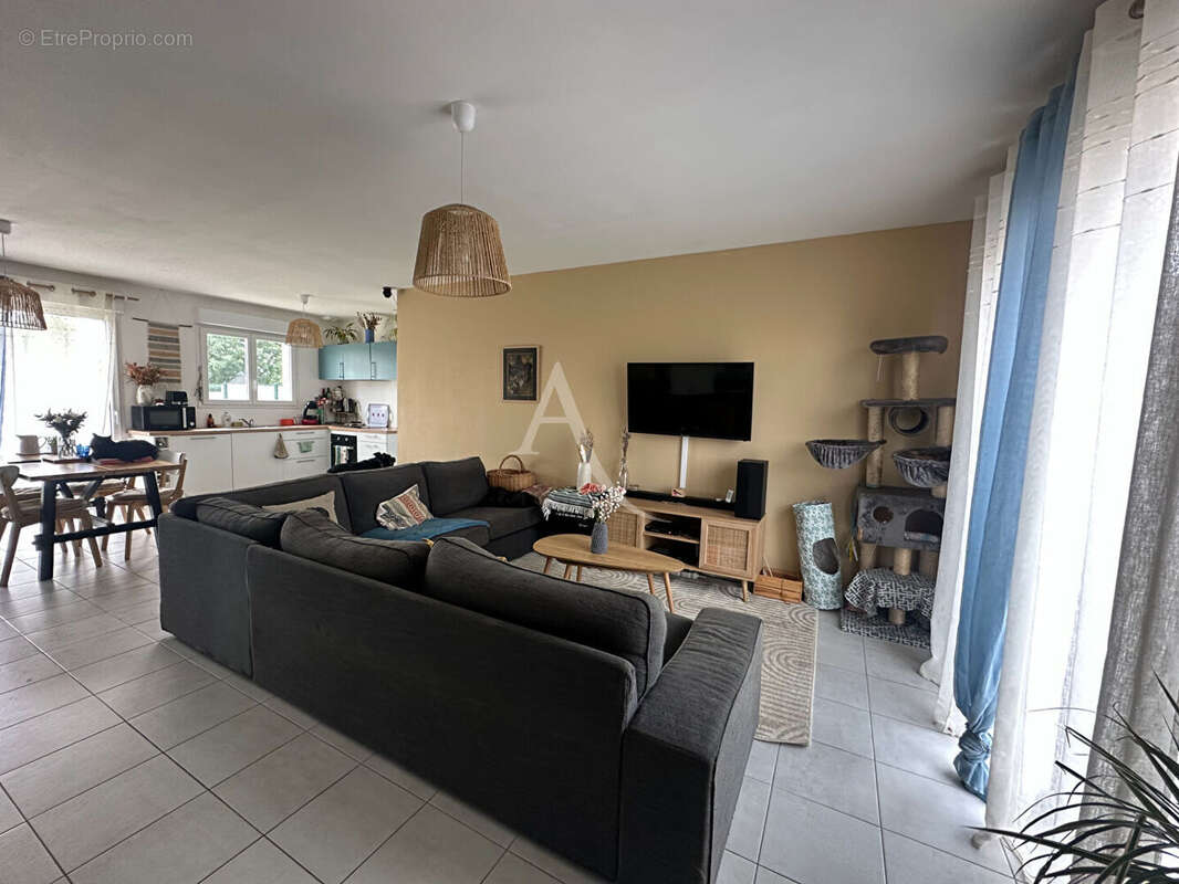 Maison à MAZIERES-DE-TOURAINE