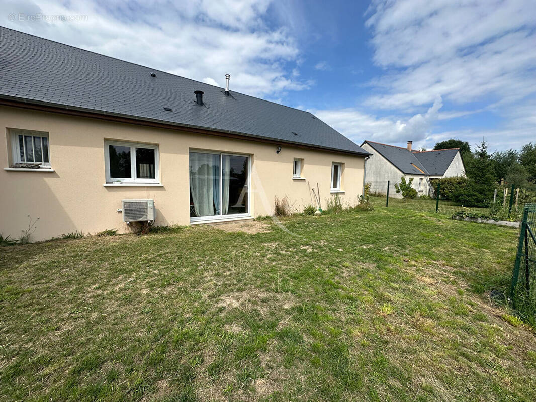 Maison à MAZIERES-DE-TOURAINE