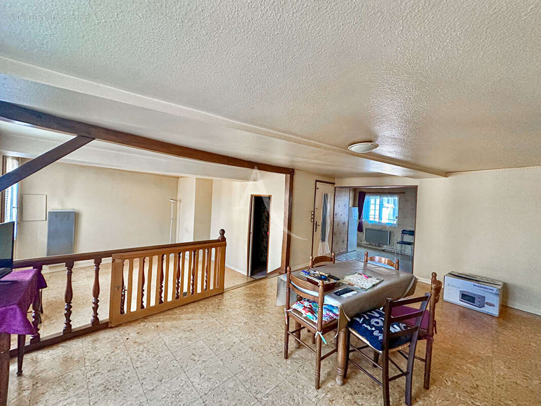 Appartement à DOUE-LA-FONTAINE