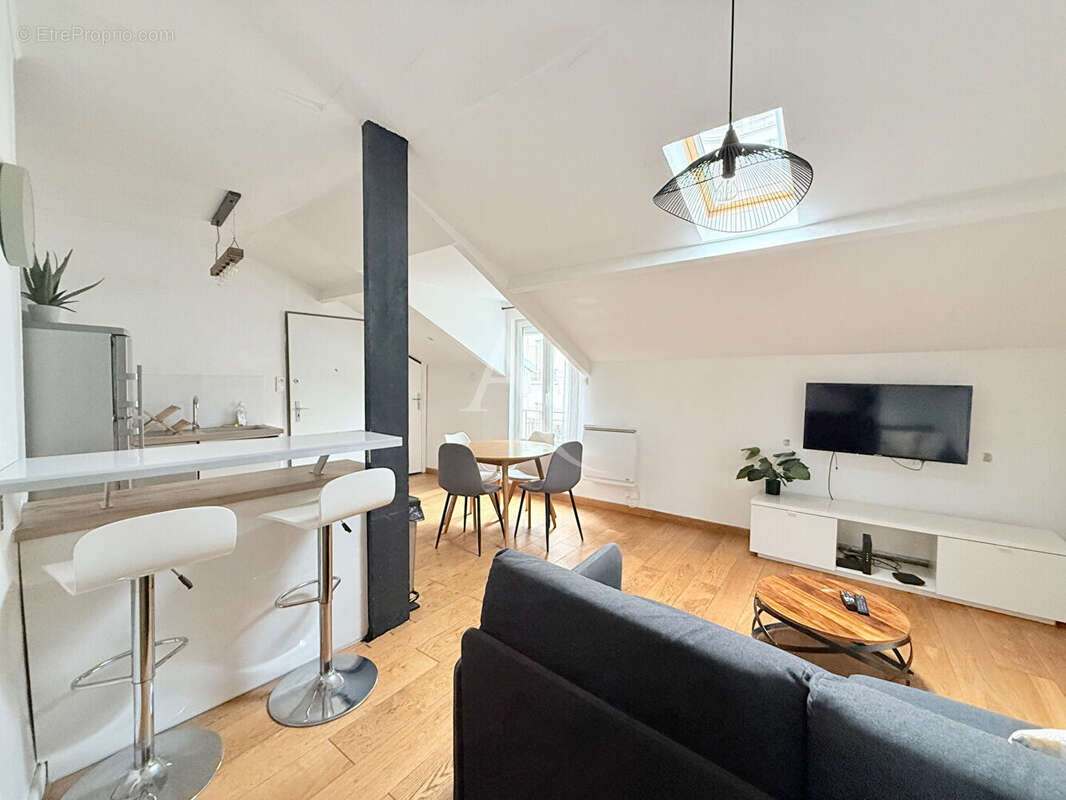 Appartement à LE PERREUX-SUR-MARNE