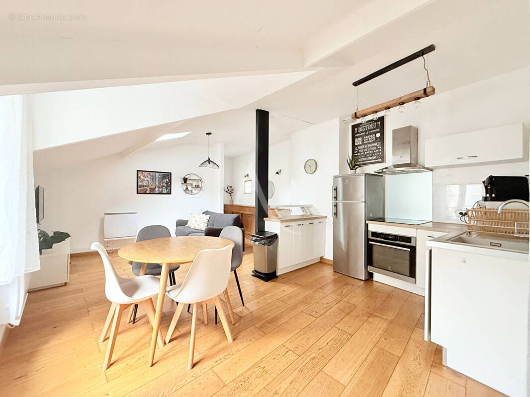 Appartement à LE PERREUX-SUR-MARNE