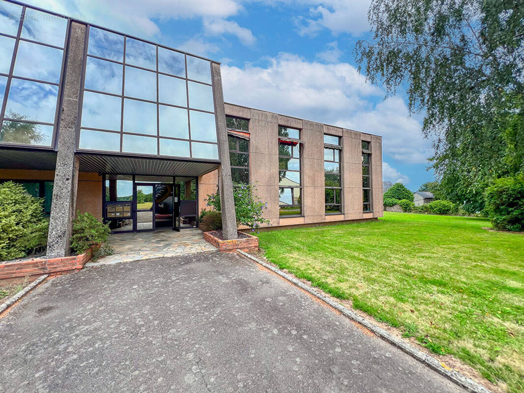 Commerce à LA LANDE-PATRY