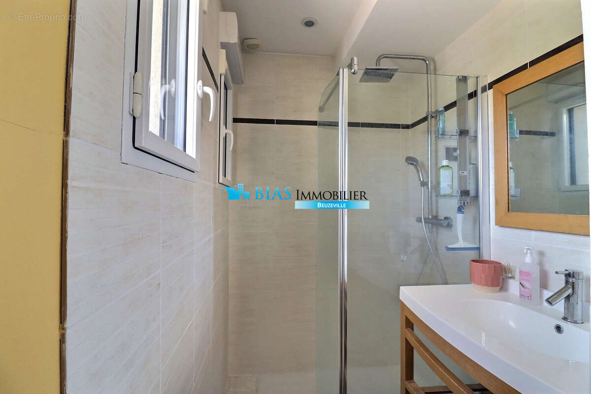 Maison à BEUZEVILLE