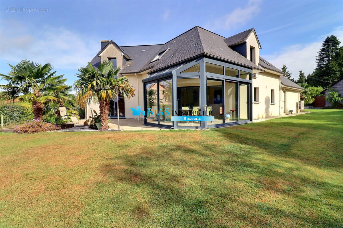 Maison à BEUZEVILLE