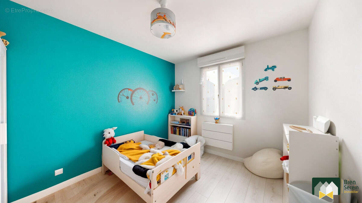 Maison à PRUNAY-LE-GILLON