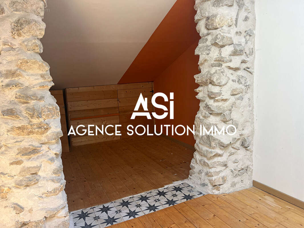 Maison à CHATEAUNEUF-DU-RHONE