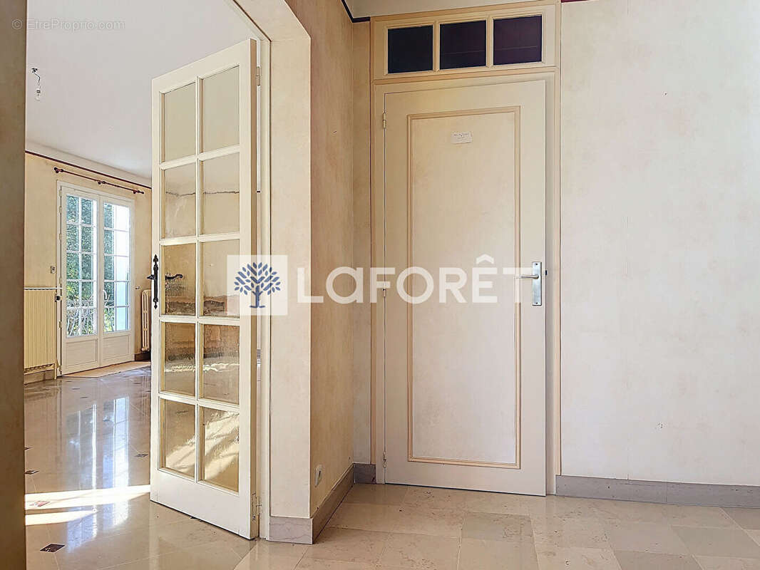 Maison à CHATILLON-SUR-THOUET