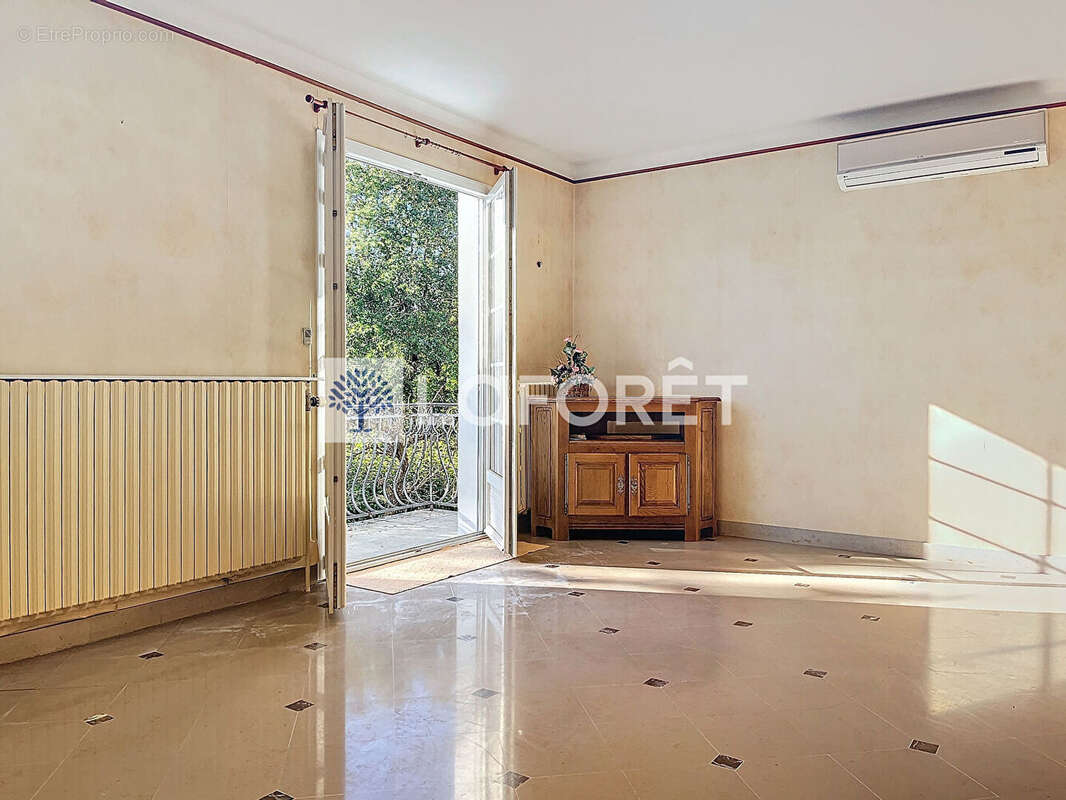 Maison à CHATILLON-SUR-THOUET