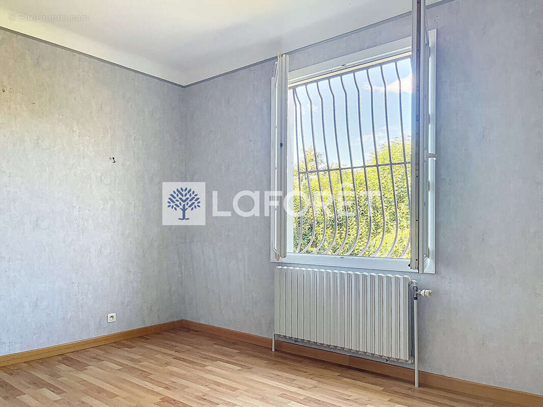 Maison à CHATILLON-SUR-THOUET