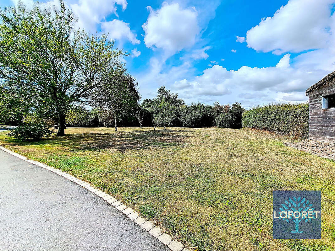 Maison à BEAULIEU-SOUS-LA-ROCHE