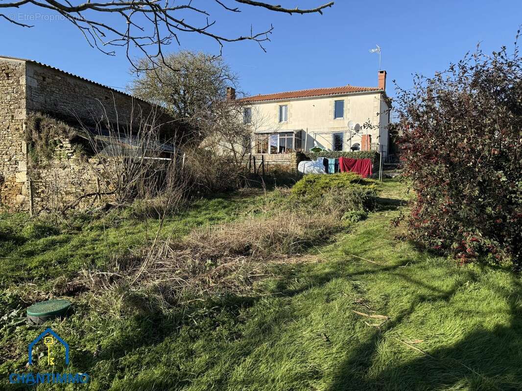 Maison à CHANTONNAY