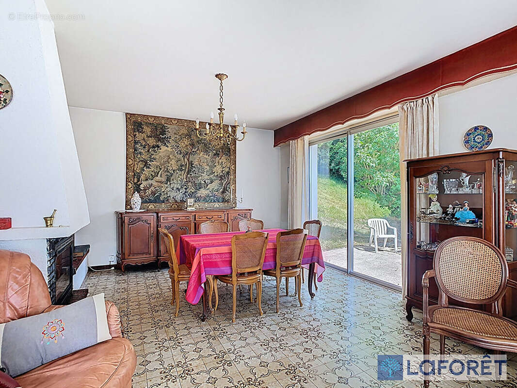 Maison à BOURBONNE-LES-BAINS