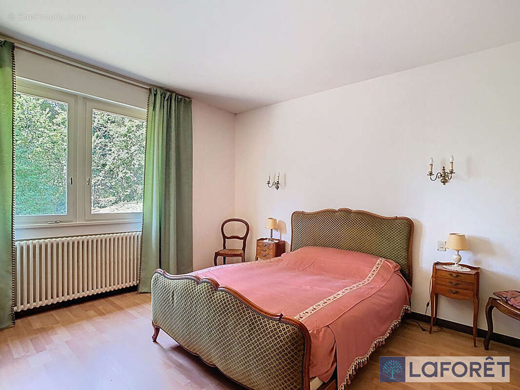 Maison à BOURBONNE-LES-BAINS