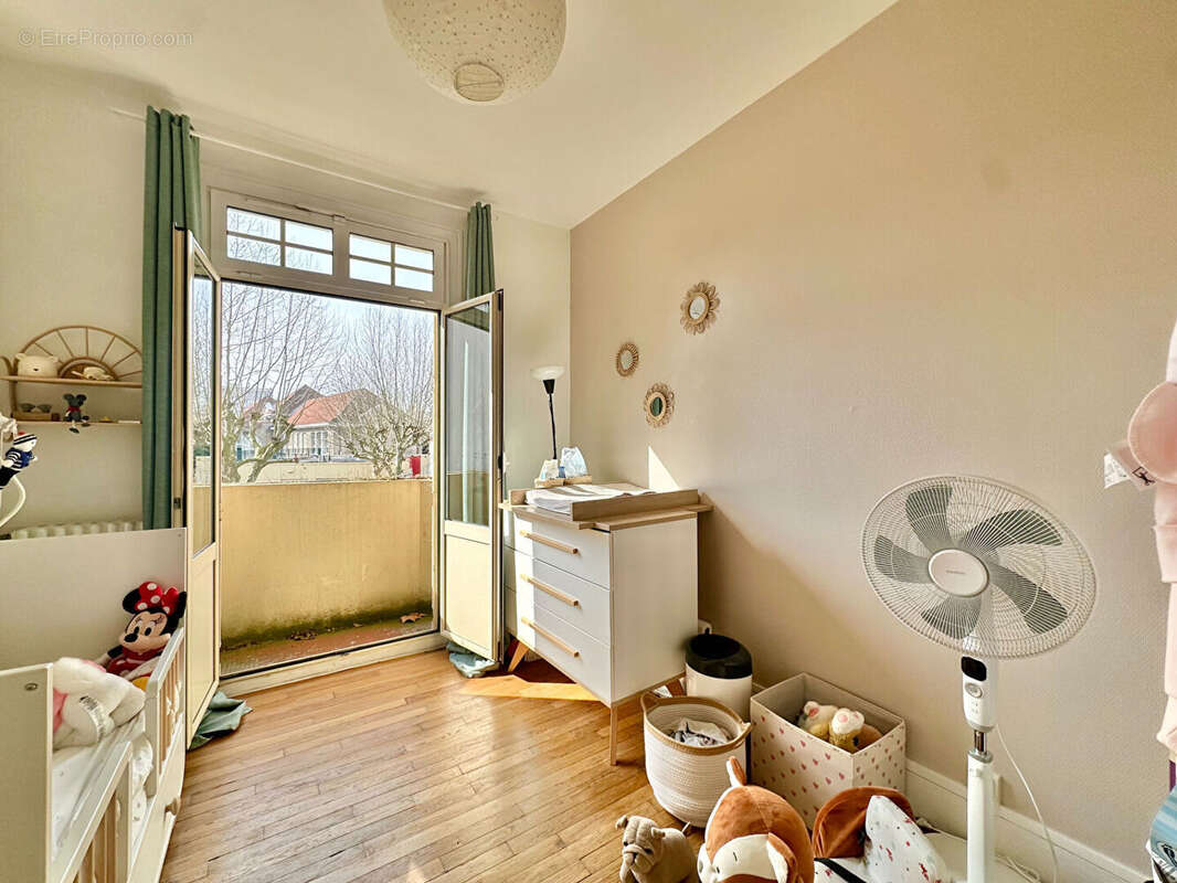 Maison à FONTENAY-SOUS-BOIS