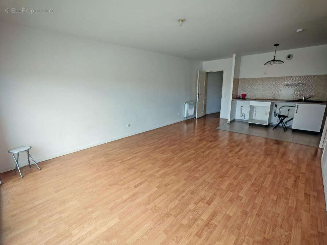 Appartement à SARTROUVILLE