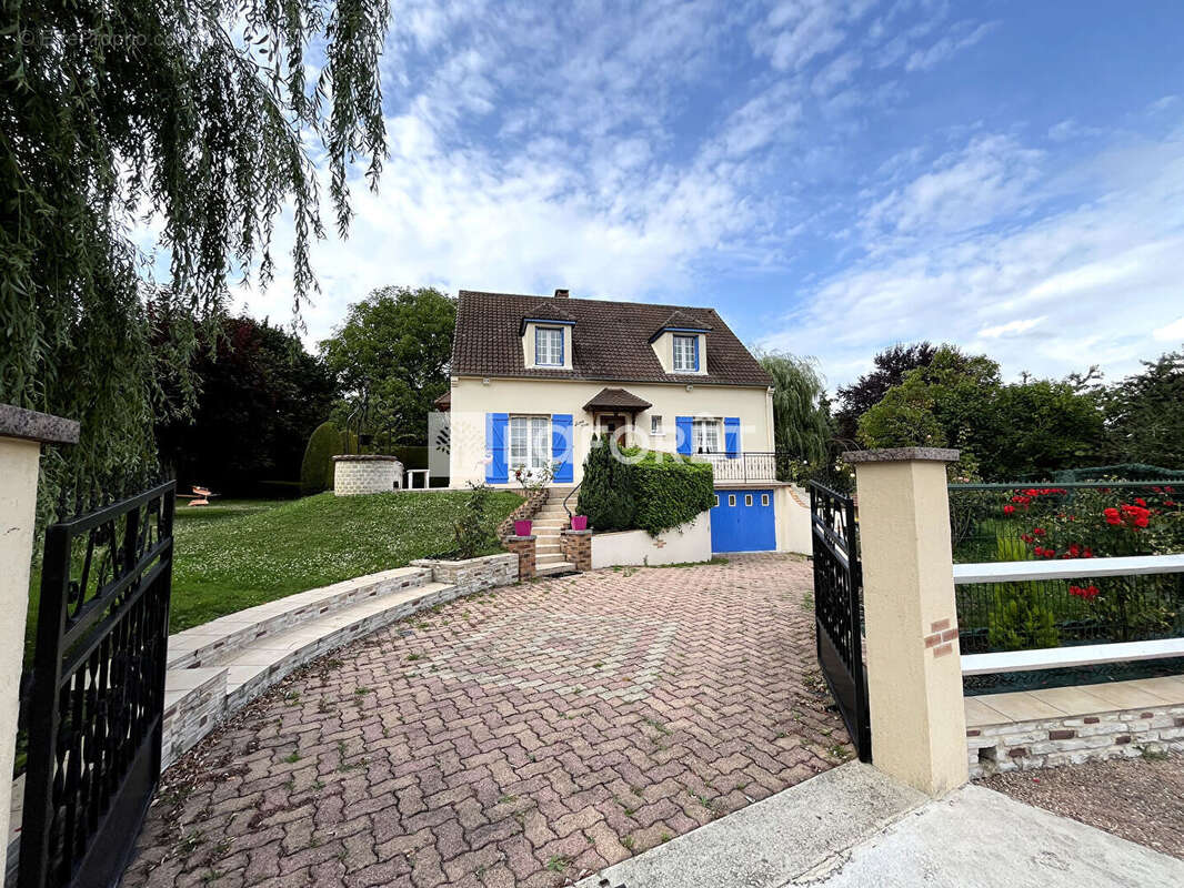 Maison à SERAINCOURT