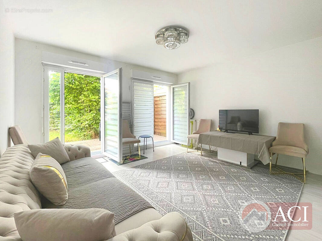 Appartement à MONTMAGNY