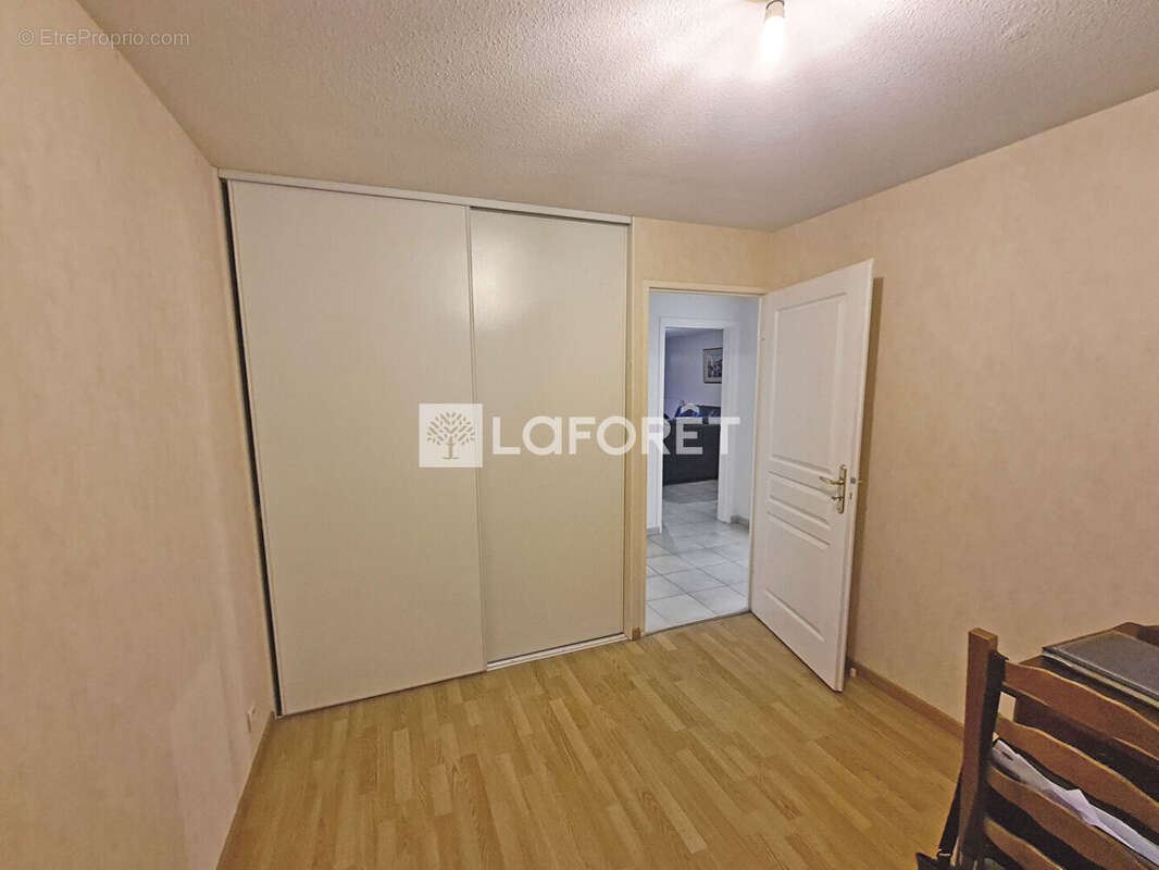 Appartement à SAINT-MARTIN-D&#039;HERES