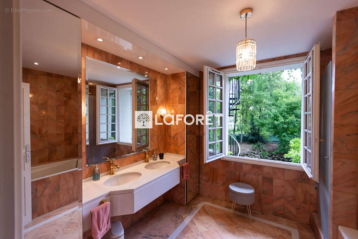 Appartement à CROSNE