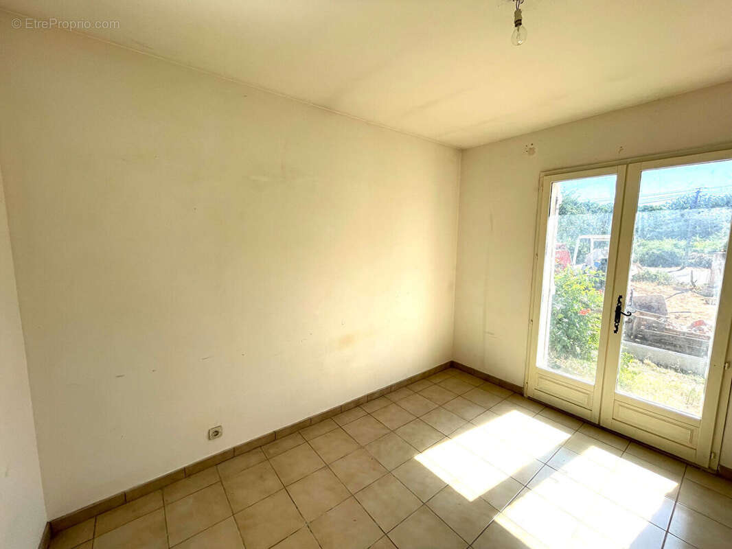 Maison à FORCALQUEIRET